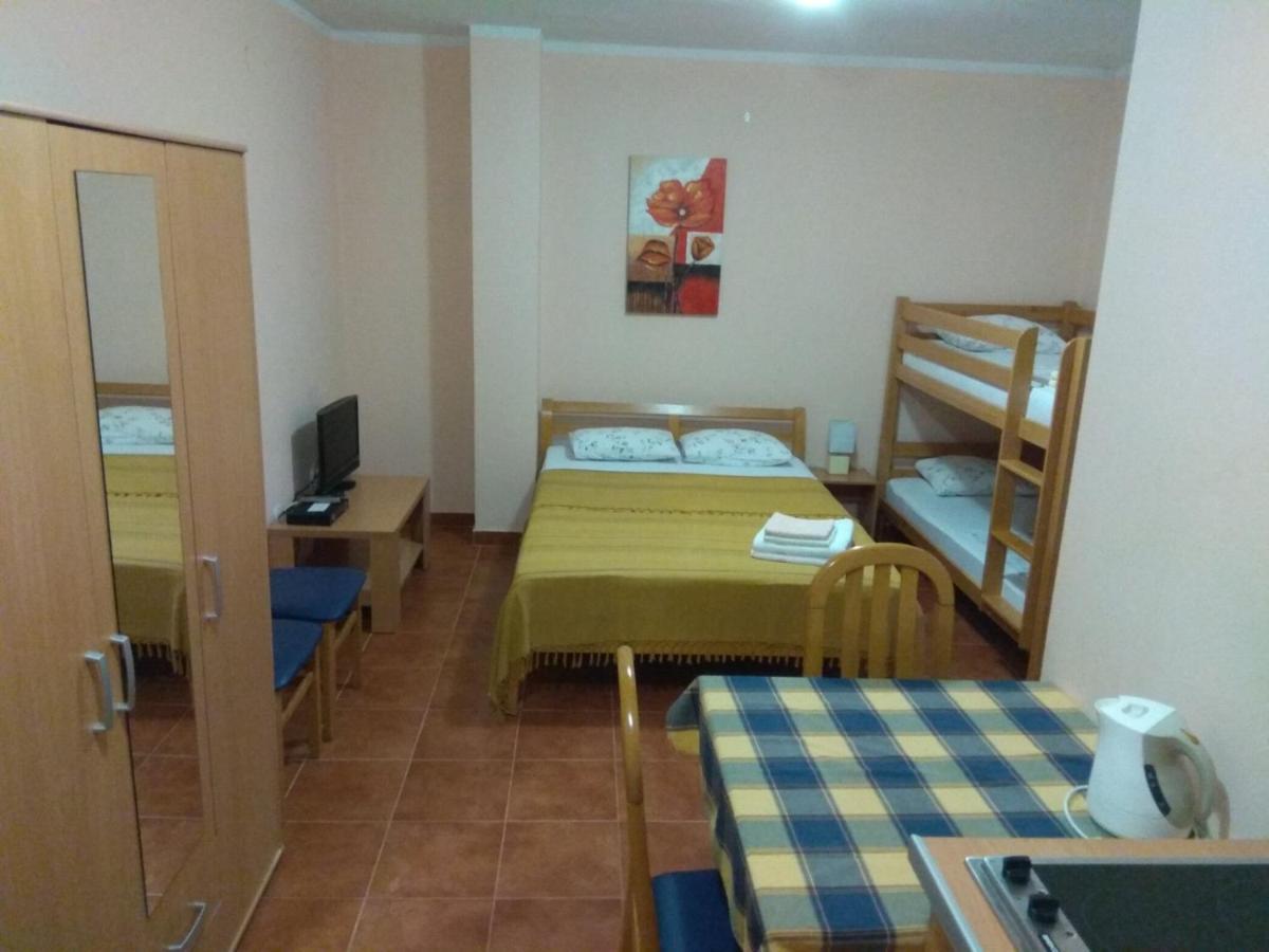 Apartments Adriatika Budva Exterior photo