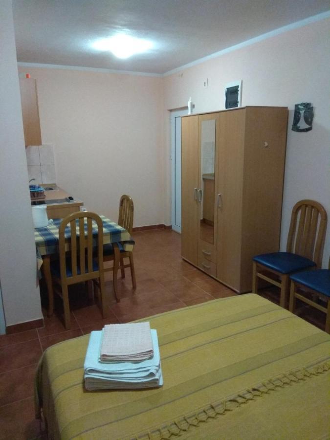 Apartments Adriatika Budva Exterior photo