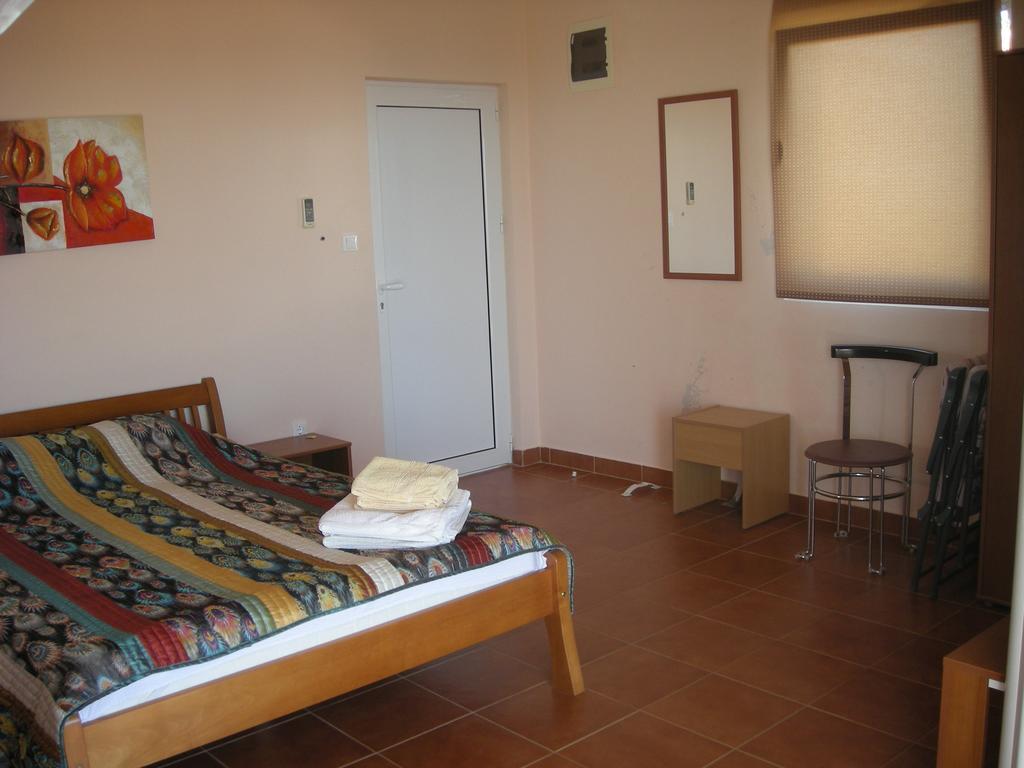 Apartments Adriatika Budva Room photo