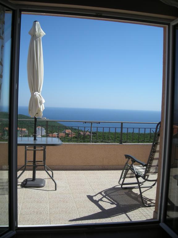 Apartments Adriatika Budva Room photo
